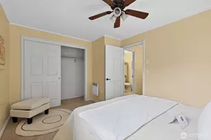 12251 SE 59th St, Bellevue, WA 98006 - Photo 20