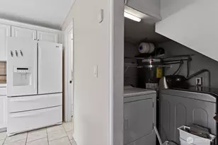 12251 SE 59th St, Bellevue, WA 98006 - Photo 24