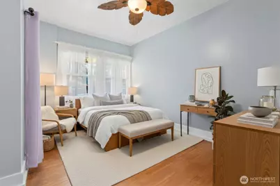 1721 3rd Avenue N, Seattle, WA 98109 - Photo 12