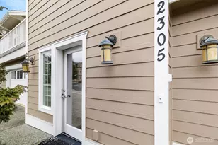 2305 Sundown Ct, Anacortes, WA 98221 - Photo 2