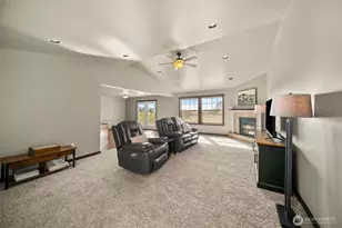 229 Sun Valley Dr, Wenatchee, WA 98801 - Photo 4