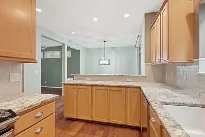 15650 NE 95th Way #71, Redmond, WA 98052 - Photo 12