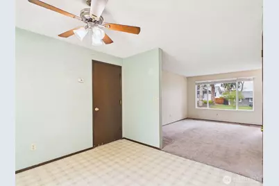8911 14th Place SE, Lake Stevens, WA 98258 - Photo 6