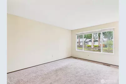 8911 14th Place SE, Lake Stevens, WA 98258 - Photo 4