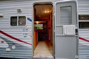 61 Christmas Tree Cir, Deming, WA 98244 - Photo 8