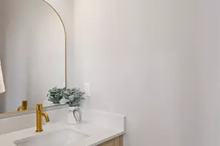 928 NW 57th St, Seattle, WA 98107 - Photo 18