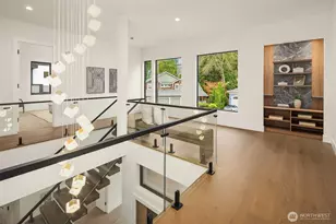 10656 Woodhaven Ln, Bellevue, WA 98004 - Photo 20