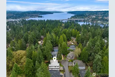 10656 Woodhaven Lane, Bellevue, WA 98004 - Photo 38