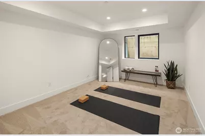 10656 Woodhaven Lane, Bellevue, WA 98004 - Photo 34