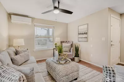 4217 42nd Avenue S, Seattle, WA 98118 - Photo 4