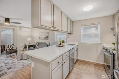 4217 42nd Avenue S, Seattle, WA 98118 - Photo 12