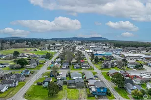 209 5th St NE, Long Beach, WA 98631 - Photo 14