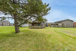 209 5th St NE, Long Beach, WA 98631 - Photo 6