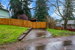 12607 216th Ave Ct E, Bonney Lake, WA 98391 - Photo 4