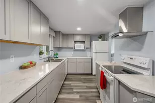 12607 216th Ave Ct E, Bonney Lake, WA 98391 - Photo 8