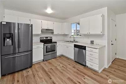 4012 167th Street NE #B, Arlington, WA 98223 - Photo 16