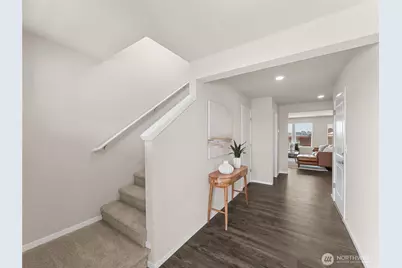 10830 188th Street E #1042, Puyallup, WA 98374 - Photo 2