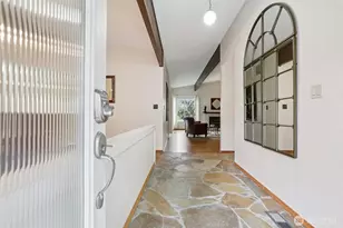 616 109th Ave SE, Bellevue, WA 98004 - Photo 6