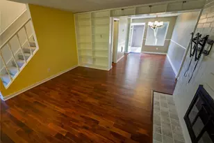 1717 150th Ave SE, Bellevue, WA 98007 - Photo 4