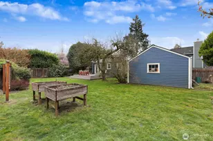 11605 Meridian Ave N, Seattle, WA 98133 - Photo 24
