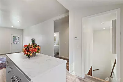 1521 E Spruce Street, Seattle, WA 98122 - Photo 12