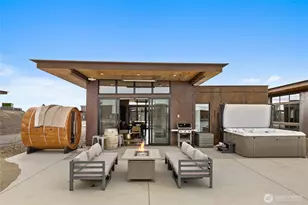 23584 Gorge Loop Dr, Quincy, WA 98848 - Photo 2