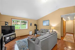 6809 77th Ave NE, Marysville, WA 98270 - Photo 8