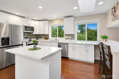 327 140th Street SW, Everett, WA 98208 - Photo 8