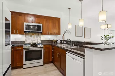 51 Pine Street #201, Edmonds, WA 98020 - Photo 10