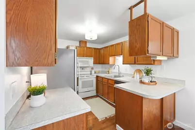 8501 12th Avenue NW #107, Seattle, WA 98117 - Photo 4