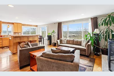 5162 S Wallace Street, Seattle, WA 98178 - Photo 4