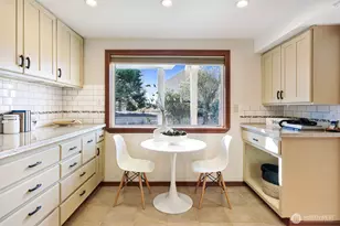 3511 NW 67th St, Seattle, WA 98117 - Photo 32