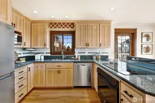 3511 NW 67th St, Seattle, WA 98117 - Photo 10