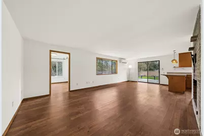 12913 Waller Road E, Tacoma, WA 98446 - Photo 6