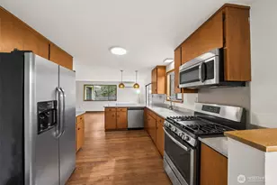 12913 Waller Rd E, Tacoma, WA 98446 - Photo 12