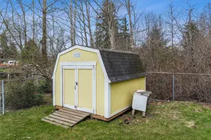 12913 Waller Rd E, Tacoma, WA 98446 - Photo 32