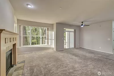 714 228th Street SW #O-101, Bothell, WA 98021 - Photo 4