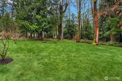 12025 210th Place SE, Issaquah, WA 98027 - Photo 6