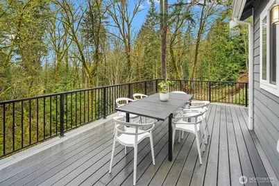 12025 210th Place SE, Issaquah, WA 98027 - Photo 4