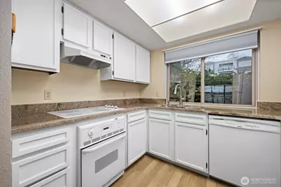 700 11th Street #C-1, Bellingham, WA 98225 - Photo 10