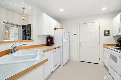 6515 134th Place SE #K7, Snohomish, WA 98296 - Photo 12