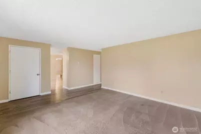 12713 NE 41st Street, Vancouver, WA 98682 - Photo 4