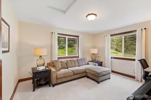 2701 NE Strand Rd, Bremerton, WA 98311 - Photo 34