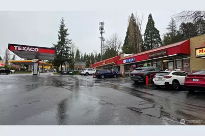 12110 Juanita Drive NE, Kirkland, WA 98034 - Photo 14