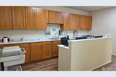 12110 Juanita Drive NE, Kirkland, WA 98034 - Photo 6