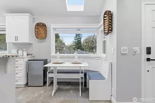 320 NW 110th St, Seattle, WA 98177 - Photo 14