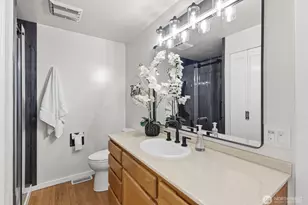 320 NW 110th St, Seattle, WA 98177 - Photo 16