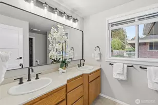 320 NW 110th St, Seattle, WA 98177 - Photo 22