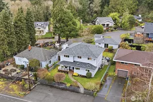 320 NW 110th St, Seattle, WA 98177 - Photo 2