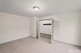 23210 188th St E, Orting, WA 98360 - Photo 8